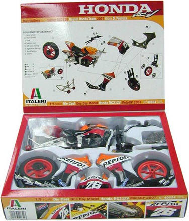 Italeri 40654 HONDA RC212V REPSOL MOTO GP